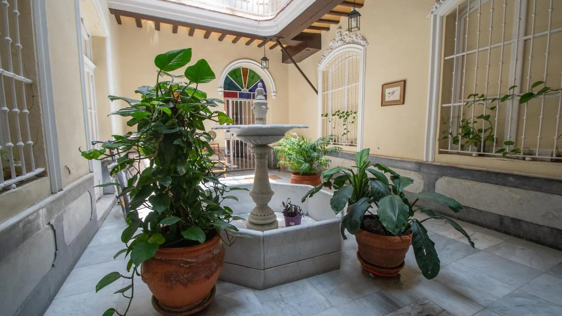 La Casa De Los Girasoles カディス 0*,  スペイン